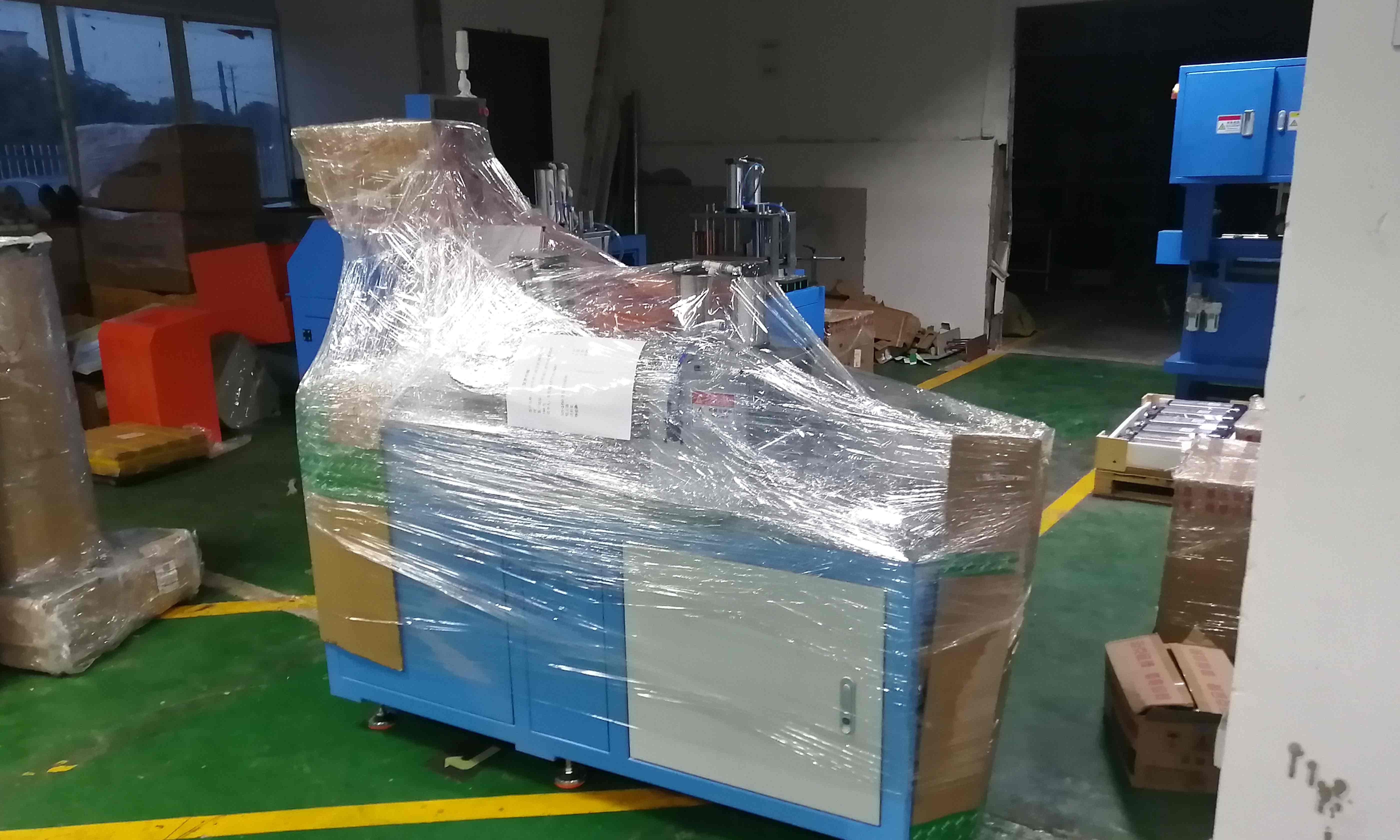 自動(dòng)切鋁機(jī)出庫(kù)-打包 自動(dòng)切鋁機(jī)出庫(kù)-打包